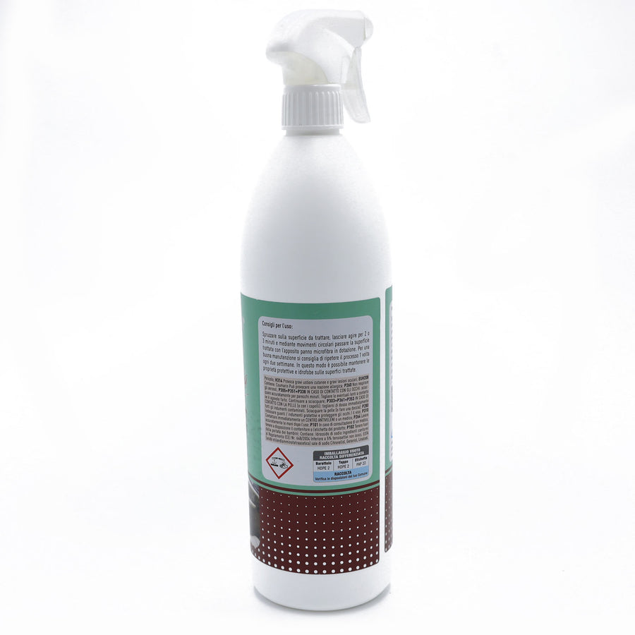 pronto uso car Spray detergente rigenerante per il lavaggio e la pulizia di interni auto e moto d’epoca e da collezione - 1 Litro con microfibra - LUXURI RIGEN